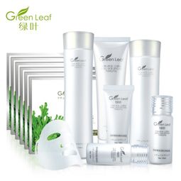 美白護(hù)膚全攻略 讓黝黑肌膚無(wú)處可逃